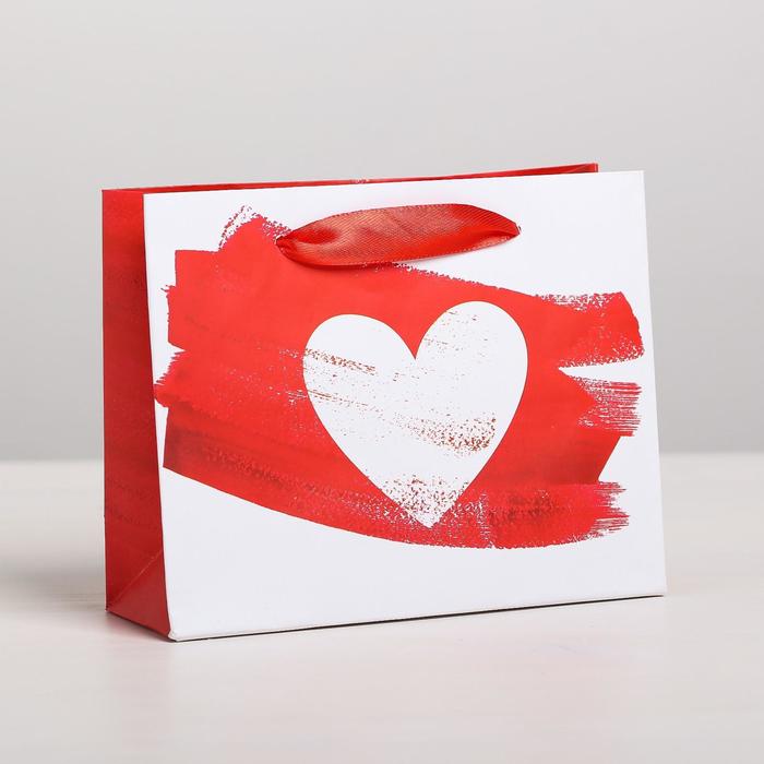 Пакет подарочный 15 x 12 × 5,5 см «Love»