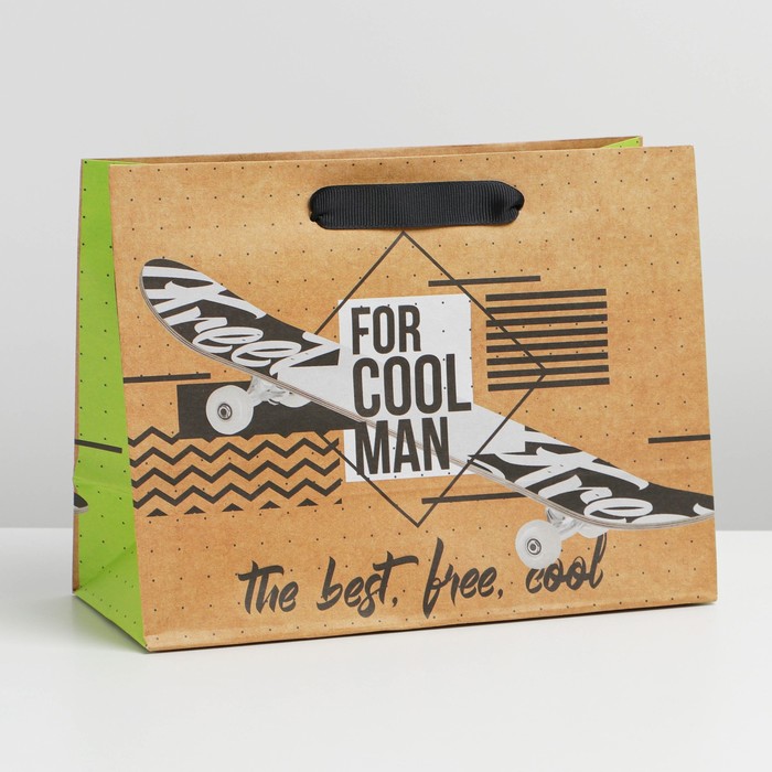 Пакет горизонтальный 23×18×8 см «For cool man», крафт