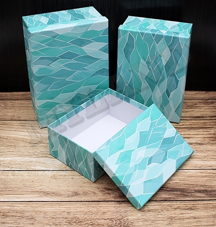 Подарочная коробка Кристаллы 19х13х6,5 см
