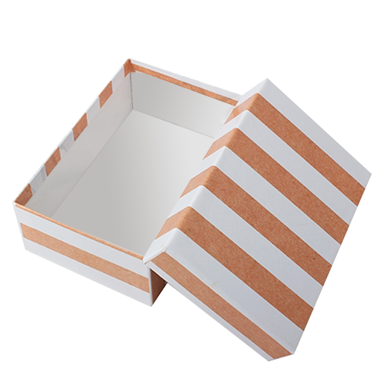 Подарочная коробка Полосы 19х12х7,5 см