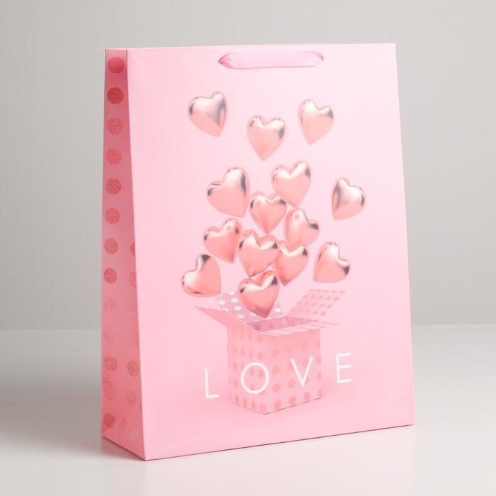 Пакет подарочный «LOVE», 31 × 40 × 11,5 см