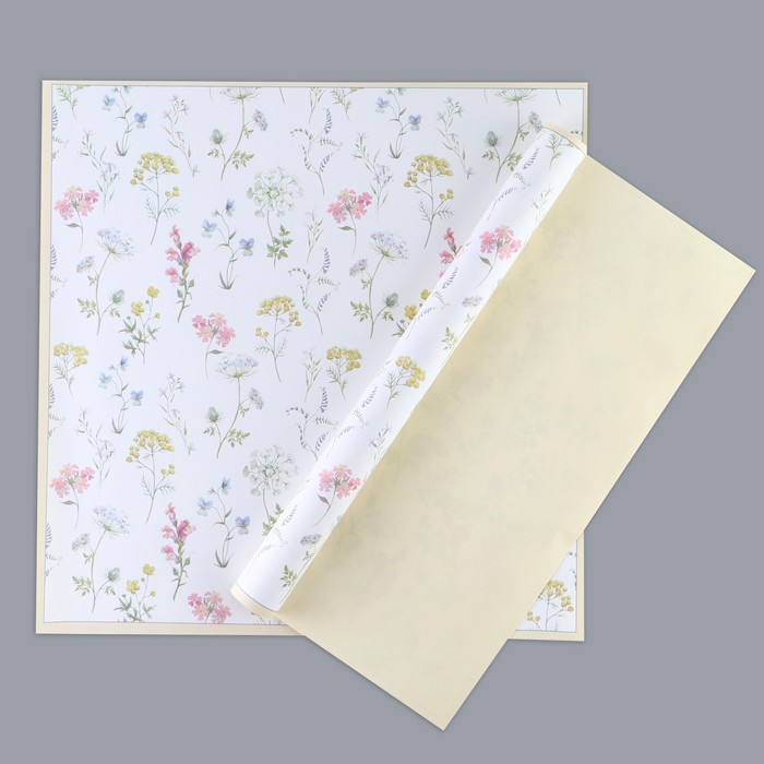 Бумага упаковочная 58×58 см, «Полевые цветы»