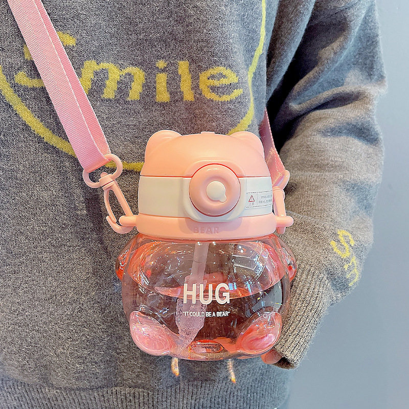 Бутылка 750 мл "HUG", розовая, с ремешком
