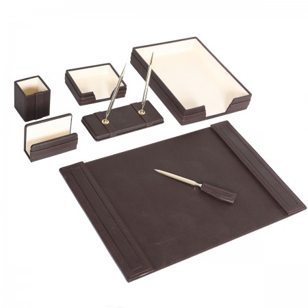 Настольный набор  7 предметов (2 ручки в комплекте) черный, дерево/кожа