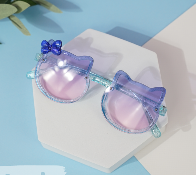 Солнцезащитные очки "Kitty" gradient blue, с чехлом