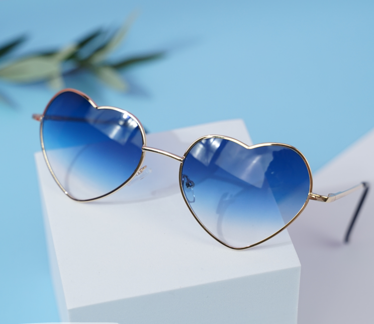 Солнцезащитные очки "Heart" gradient blue, с чехлом