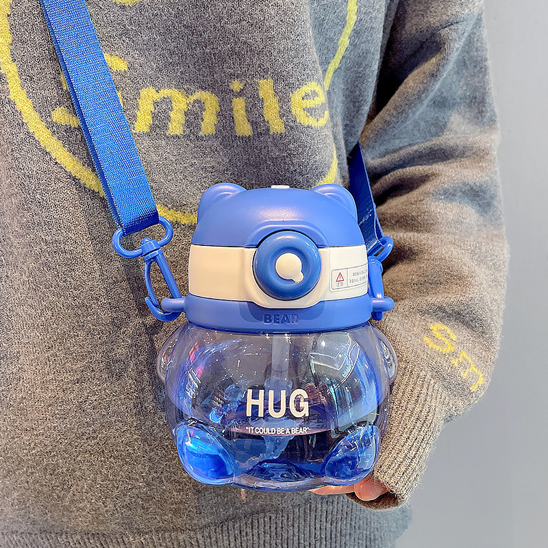 Бутылка 750 мл "HUG", голубая, с ремешком