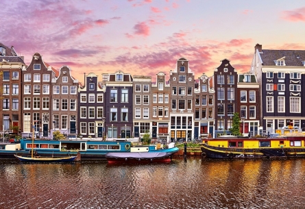 Картина по номерам "Амстердамский квартал" 30х40 см
